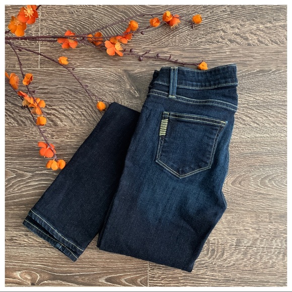 Paige Maggie Skyline Skinny Jeans - Picture 10 of 10